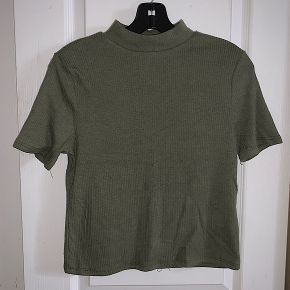 Ribbed Mockneck Tee - Picture 1 of 2